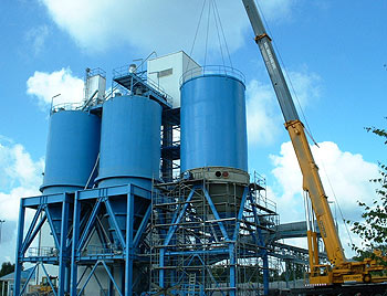 Lime powder silo